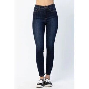 Judy Blue Jeans Skinny Fit Stretch Back Phone Yoke Dark Wash